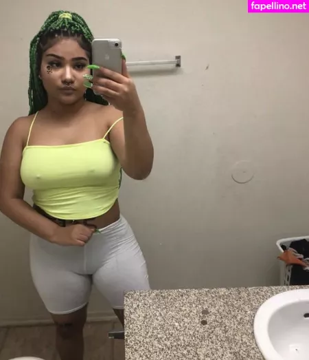 Imariahj OnlyFans Thumbnail #hB9lR7M9jv