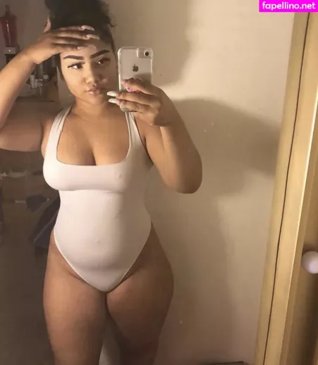 Imariahj OnlyFans Thumbnail #qmBV7C0DlW