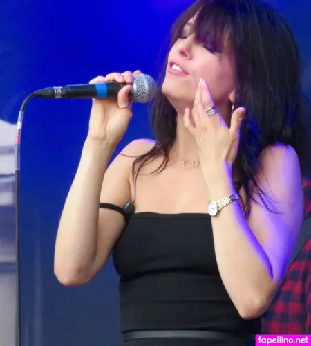 Imelda May OnlyFans Thumbnail #OMzsTwA8Q5