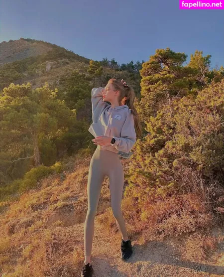 Imelina OnlyFans Thumbnail #3vz8e5b7JN