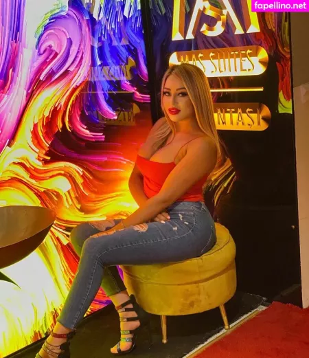 Imen Loulou OnlyFans Thumbnail #fNzcmKK2we