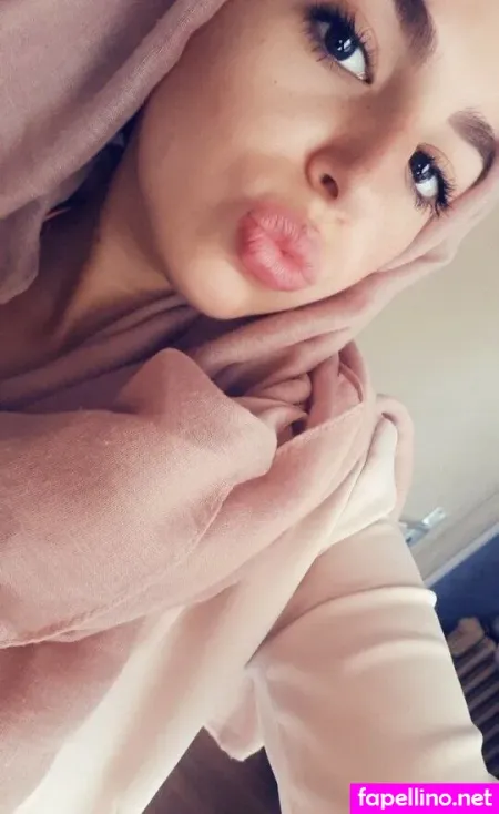 Imene Ilyah OnlyFans Thumbnail #NxxZdVtr6f