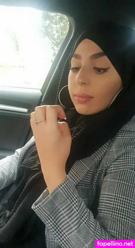 Imene Ilyah OnlyFans Thumbnail #ZXbTg6Hh5G