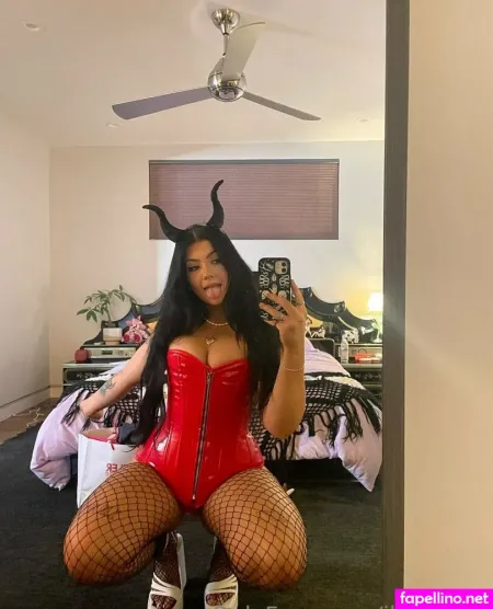 Imhollyday OnlyFans Thumbnail #BALz2XGOrn