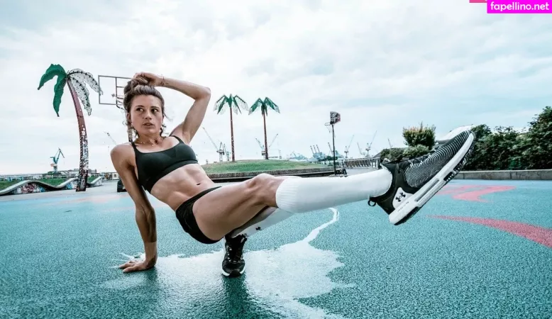 Imke Salander OnlyFans Thumbnail #1FDctO0euC