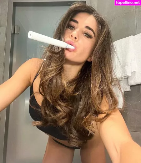 Imke Salander OnlyFans Thumbnail #8c34f3sIZN