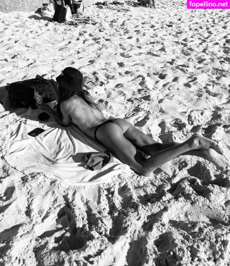 Imke Salander OnlyFans Thumbnail #8fisTsU8Pv