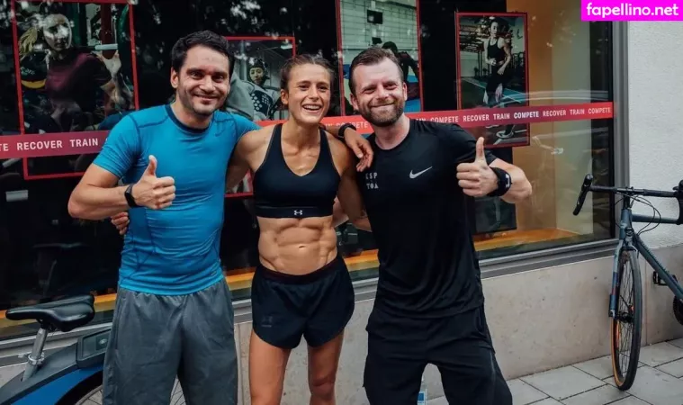 Imke Salander OnlyFans Thumbnail #HD9XDO9iJ9