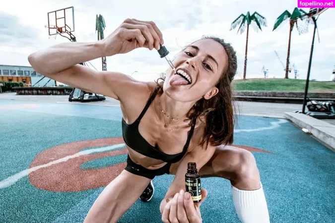 Imke Salander OnlyFans Thumbnail #QFmIHdLwl1