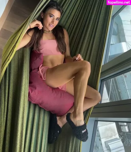 Imke Salander OnlyFans Thumbnail #Ucsg1CyPRk