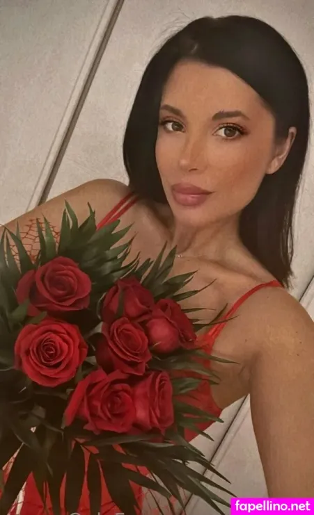 Imlarafox Main Profile Photo