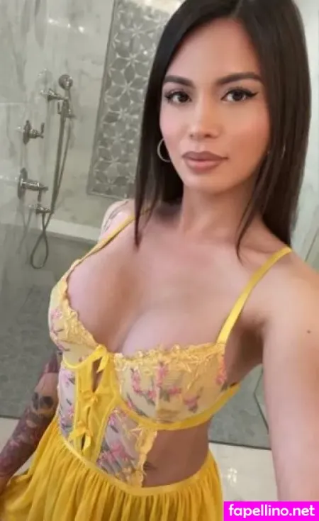 Imlevitating88 OnlyFans Thumbnail #HmbZFA7R8u