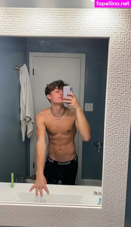 Immasonchavis OnlyFans Thumbnail #2uZb1NwRp7