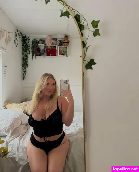 Immy Baby 1 OnlyFans Thumbnail #aaC6RGvWbK