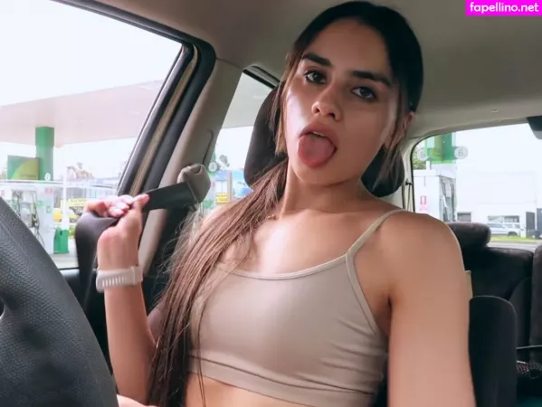 Imogen Russell OnlyFans Thumbnail #qJkzUBQcYs