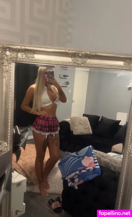 Imogenivyx OnlyFans Thumbnail #Py9rM2DsLU