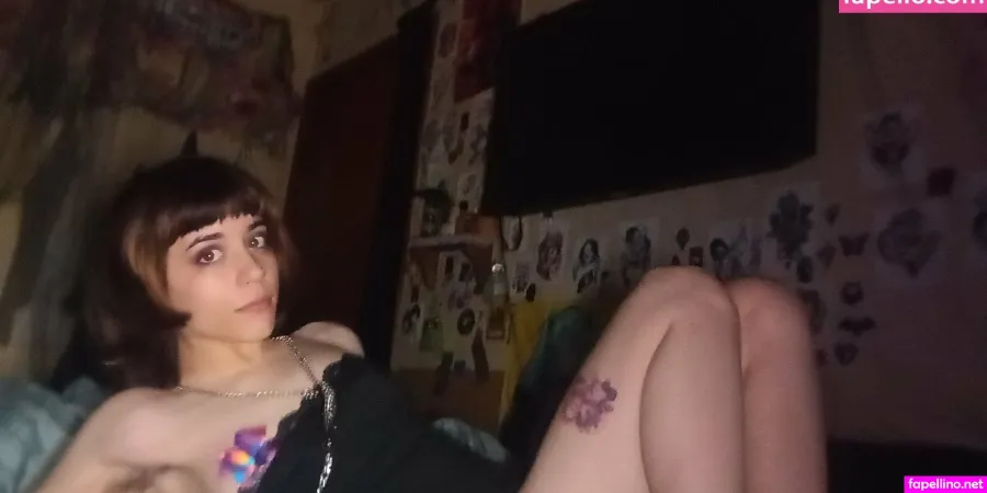 Imprettydeadgirl OnlyFans Thumbnail #Nq9sghvz02