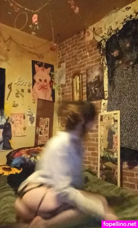 Imprettydeadgirl OnlyFans Thumbnail #XbF9WJrHSf