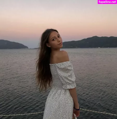 Imsarahisizzu OnlyFans Thumbnail #eoS0Vqj97K