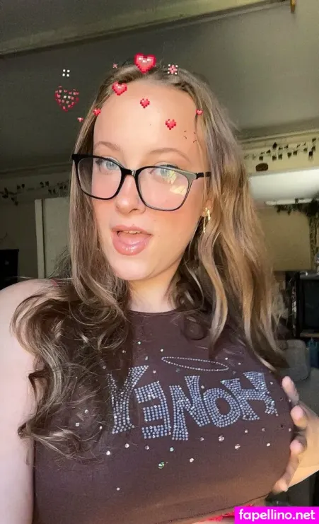 Imscarlettremy OnlyFans Thumbnail #F9c5swuUzJ