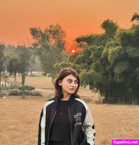 Imsha Rehman OnlyFans Thumbnail #c68nqEDSqd