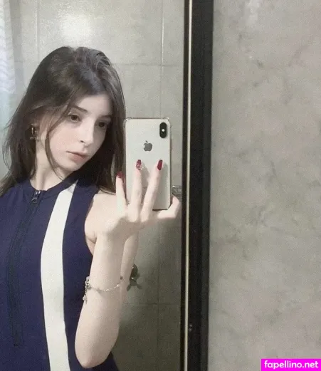 Imskitty OnlyFans Thumbnail #w0JnaFe3Bf