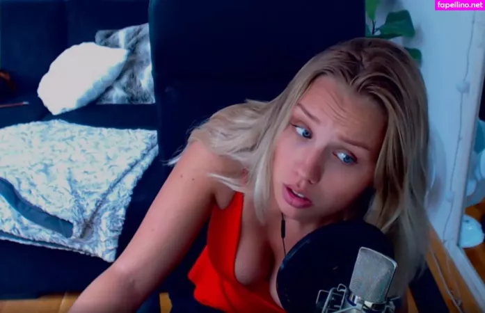 Imsoff OnlyFans Thumbnail #Gzx5ZwV5Mr