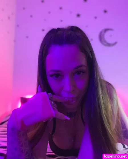 Imsophiexx OnlyFans Thumbnail #GWuTQ869ng