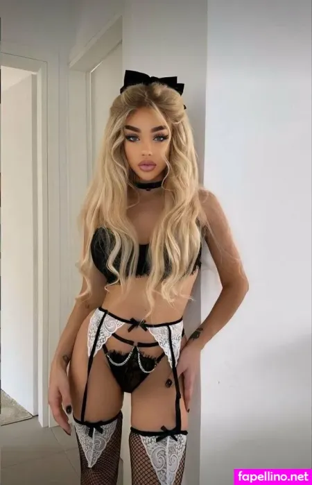 In Your Heart OnlyFans Thumbnail #w44zBHJoS9