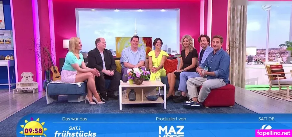 Ina Dietz OnlyFans Thumbnail #BpU8L13S9v