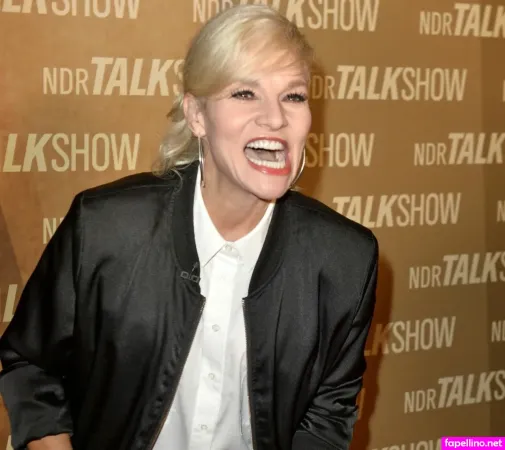 Ina Mller OnlyFans Thumbnail #EfzMujaP7e