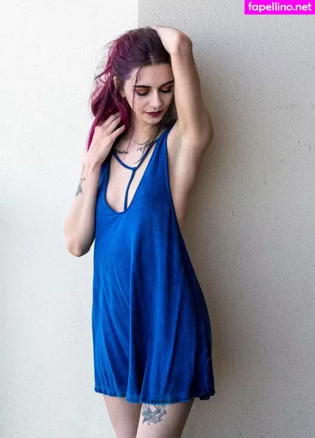 Inarafoxx OnlyFans Thumbnail #JKSpZ3IgHw