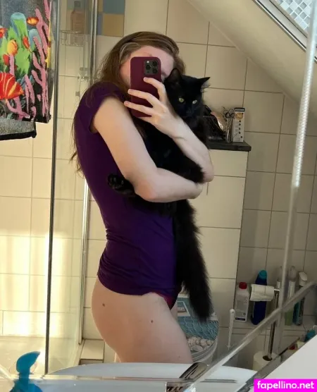 Inasilja OnlyFans Thumbnail #0CXrtOwIug