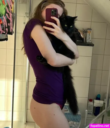 Inasilja OnlyFans Thumbnail #IUX98fZFGW