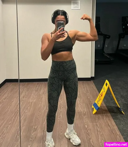 Indi Hartwell OnlyFans Thumbnail #dJSltSL4U1