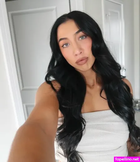 Indi Hartwell OnlyFans Thumbnail #vqC2MEwJWf