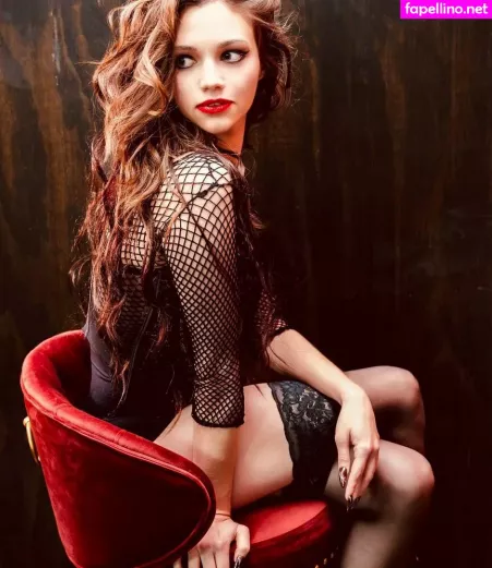 India Eisley OnlyFans Thumbnail #SuXrddScRV