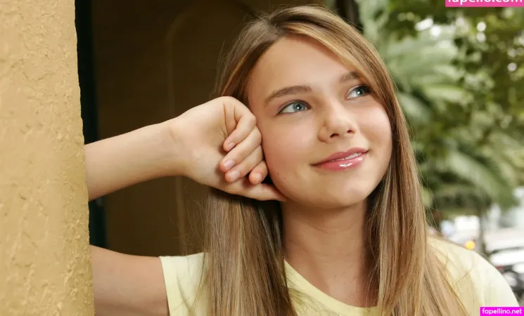 Indiana Evans OnlyFans Thumbnail #l7SIveGbfF