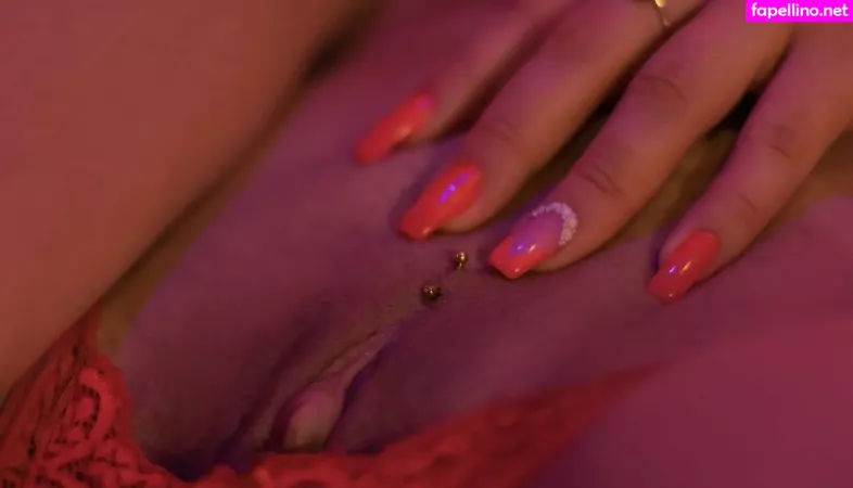 Indianara Carvalho OnlyFans Thumbnail #RivIUYMfa8