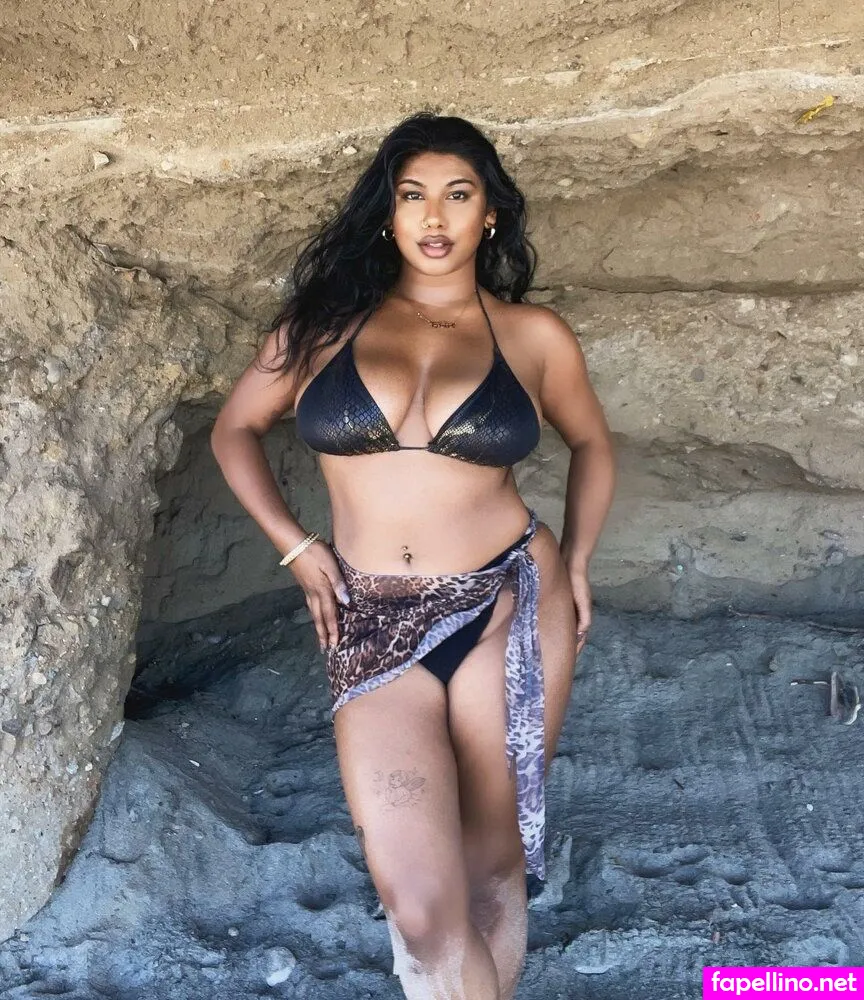 kittykitty95, shainapriya_ Nude Leaked OnlyFans Photo #nc3IU6gp7O