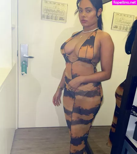 Indiasimay OnlyFans Thumbnail #3EXrgpC57S