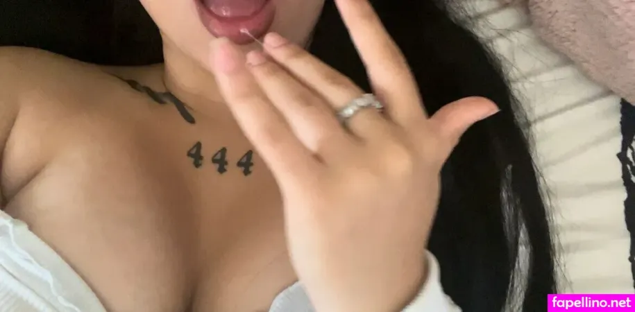 Indicablu444 OnlyFans Thumbnail #2Qxo5v7HRg