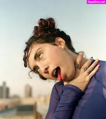 Indigo De Souza OnlyFans Thumbnail #OkKPPSswHx