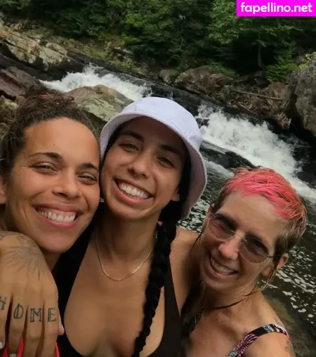 Indigo De Souza OnlyFans Thumbnail #WiWb0G8Lz5