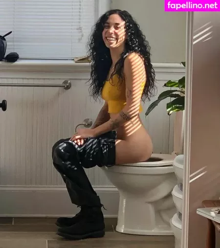 Indigo De Souza OnlyFans Thumbnail #hhb7TKnpyq