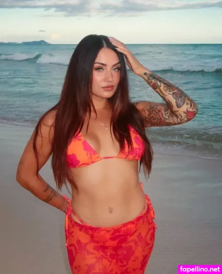 Indya Agos Main Profile Photo