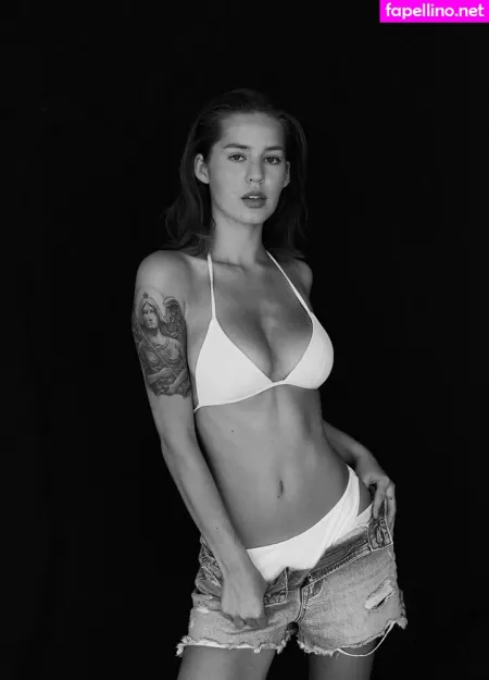 Indymendee OnlyFans Thumbnail #YWha5j0f9x