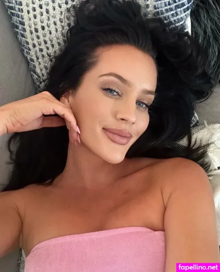 Ines Basic 6 OnlyFans Thumbnail #2FtTvyNxco