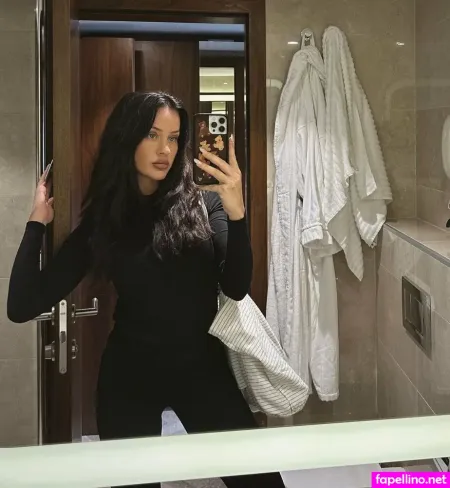 Ines Basic 6 OnlyFans Thumbnail #5H4Tp0vxGN