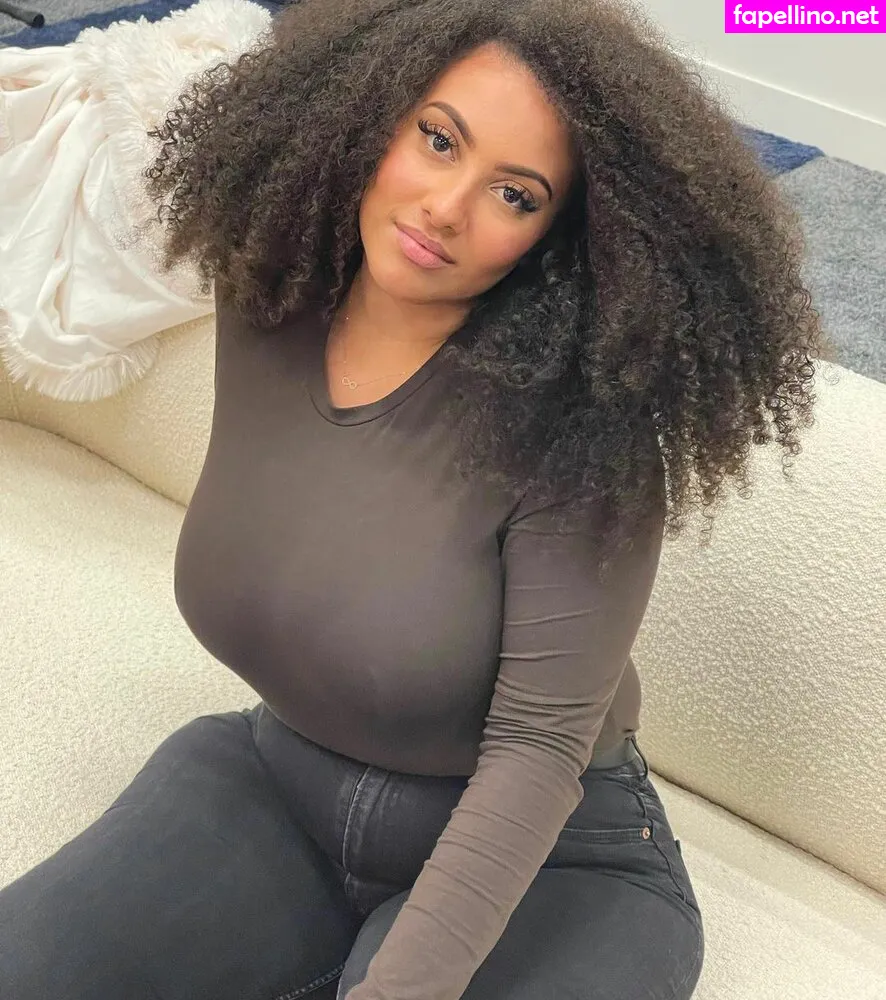 curlygirl088, ineees.acr Nude Leaked OnlyFans Photo #4ceuAoxrAv